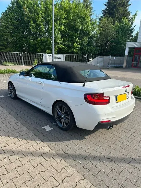 Gebraucht BMW 220 M Sport 190 PS (139 kW) 2016 Weiß Cabrio