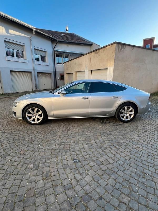 Gebraucht Audi A7 Sportback 204 PS (150 kW) 2013 Silber Kleinwagen