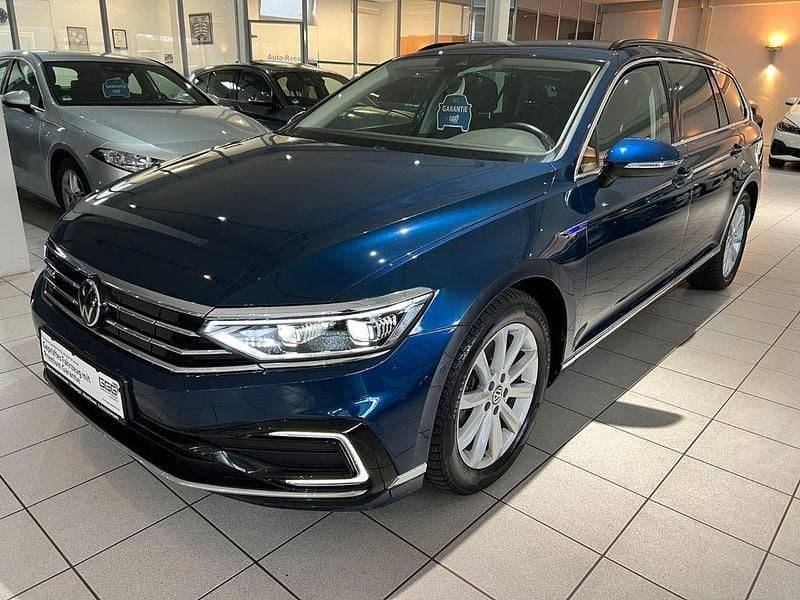 Gebraucht VW Passat GTE 218 PS (160 kW) 2021 Blau Limousine