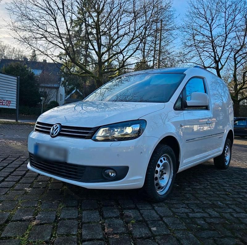 Weiß Gebraucht 2012 VW Caddy Edition Van / Kleinbus | 12.650 € (Teuer) - Bild 1/4