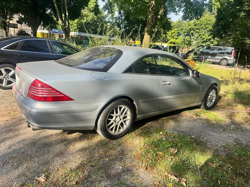 Grau Gebraucht 2005 Mercedes CL500 Coupé | 9.500 € (Guter Preis) - Bild 1/4