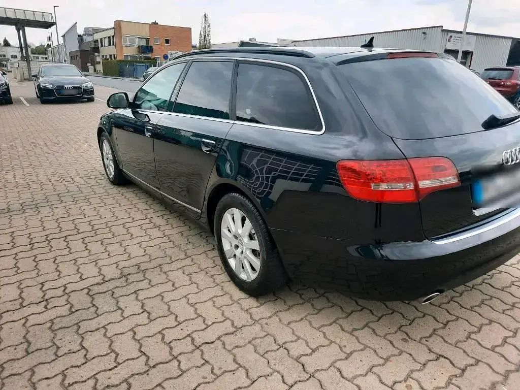 Gebraucht Audi A6 190 PS (139 kW) 2011 Schwarz Kombi