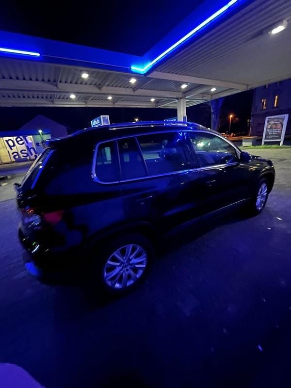 Gebraucht VW Tiguan 140 PS (102 kW) 2008 Schwarz SUV