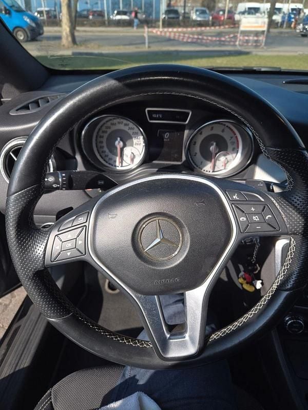 Gebraucht Mercedes CLA200 156 PS (114 kW) 2014 Grau Coupé