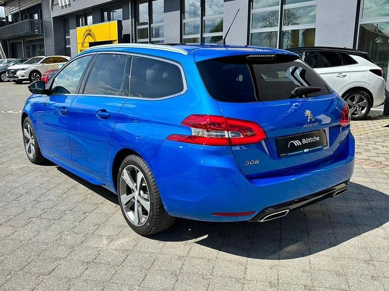 Gebraucht Peugeot 308 SW GTi 131 PS (96 kW) 2021 Blau/metallic lackierung drei Kombi