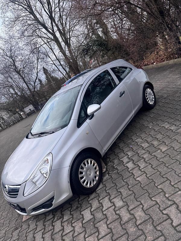 Gebraucht Opel Corsa 60 PS (44 kW) 2009 Silber Kleinwagen