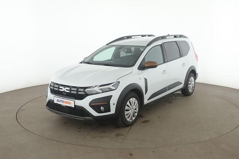 Gebraucht Dacia Jogger Extreme 110 PS (80 kW) 2023 Weiß Van / Kleinbus