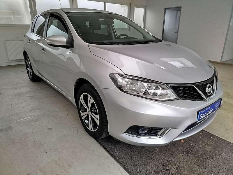 Platinum silver Gebraucht 2018 Nissan Pulsar Acenta Kleinwagen | 13.499 € (Fairer Preis) - Bild 1/4