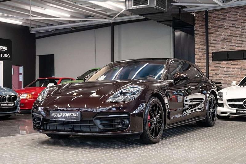 Gebraucht Porsche Panamera Sport Turismo 441 PS (324 kW) 2021 Mahagonimetallic Kombi