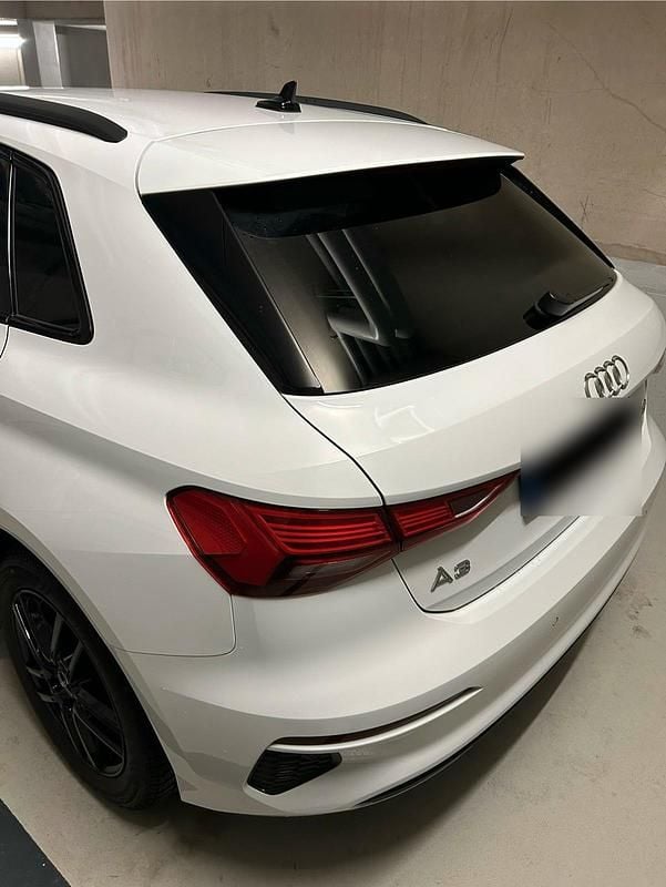 Gebraucht Audi A3 S-Line 116 PS (85 kW) 2022 Weiß Limousine