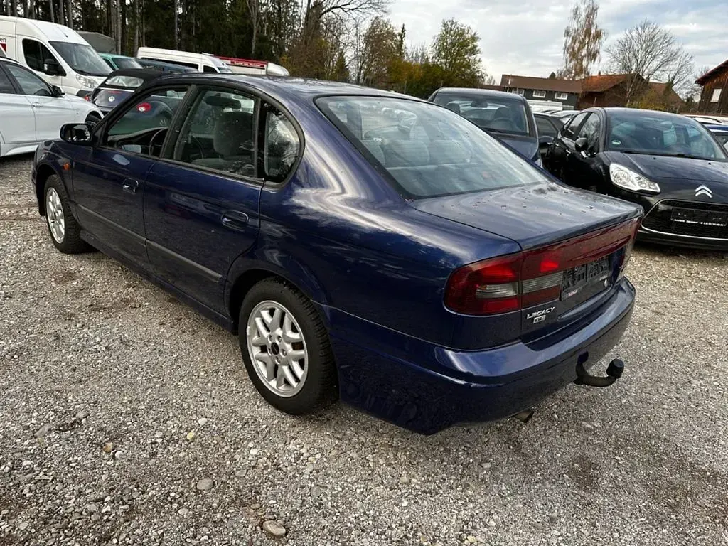 Gebraucht Subaru Legacy 125 PS (91 kW) 2001 Blau Kombi