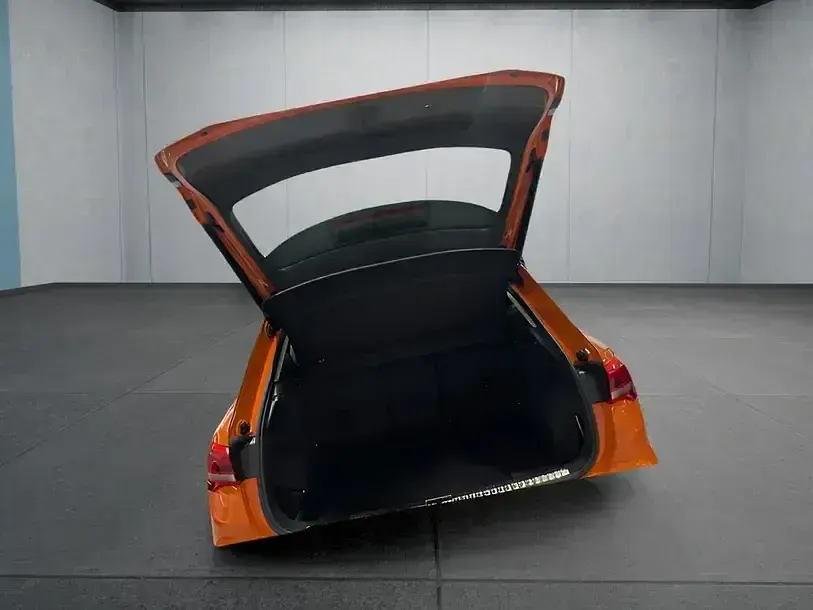 Gebraucht Audi Q3 150 PS (110 kW) 2023 Orange SUV