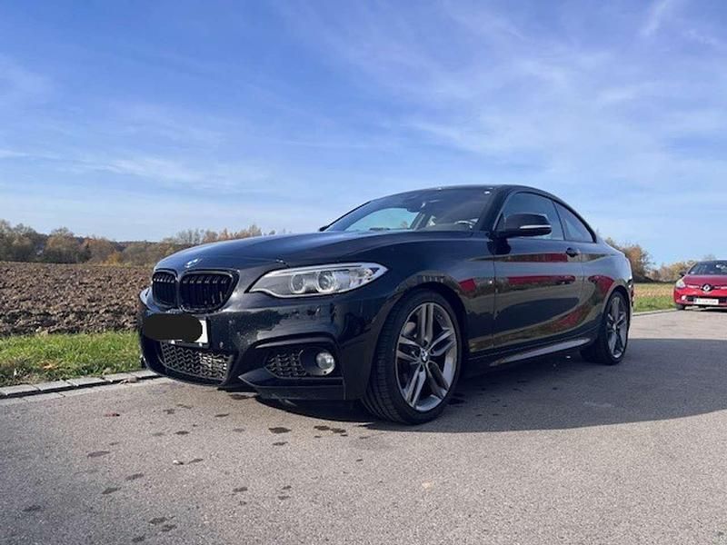 Schwarz Gebraucht 2014 BMW 220 Sport Line Coupé | 15.500 € (Fairer Preis) - Bild 1/4