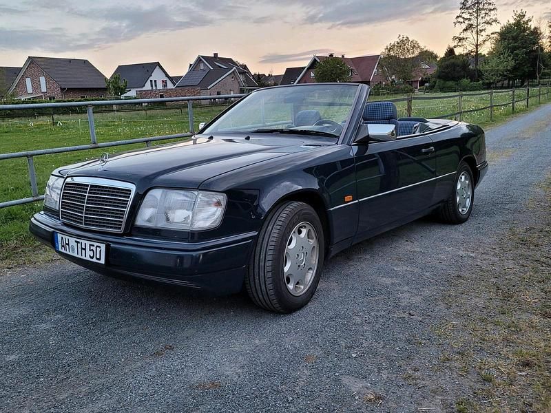 Gebraucht Mercedes 200 1995 Blau Cabrio