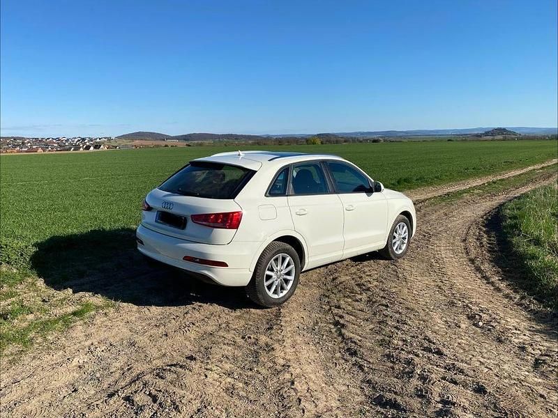 Gebraucht Audi Q3 170 PS (125 kW) 2012 Weiß SUV