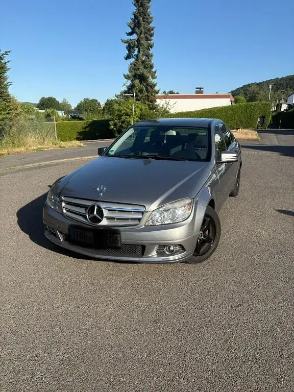 Gebraucht Mercedes C220 170 PS (125 kW) 2011 Grau Limousine