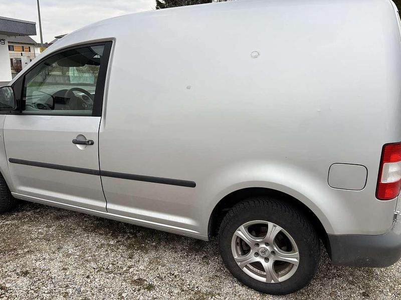 Gebraucht VW Caddy 80 PS (58 kW) 2008 Silber Van / Kleinbus