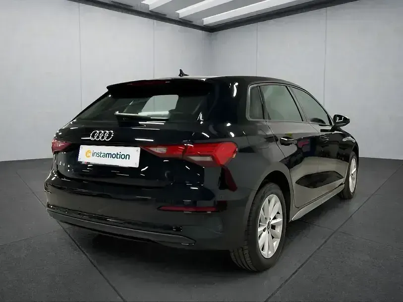 Gebraucht Audi A3 150 PS (110 kW) 2023 Schwarz Limousine