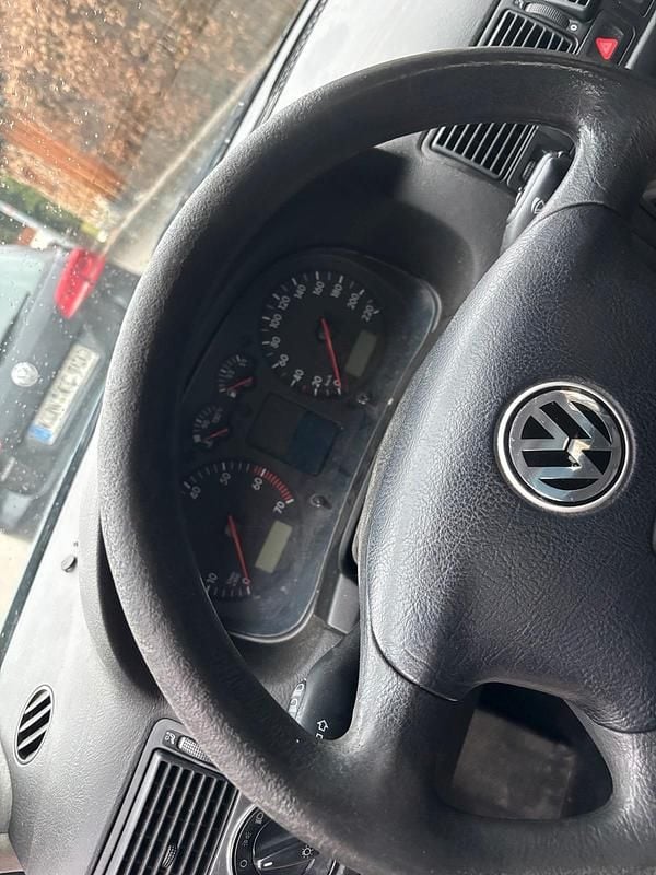 Gebraucht VW Golf IV Edition 75 PS (55 kW) 2003 Grün Kleinwagen