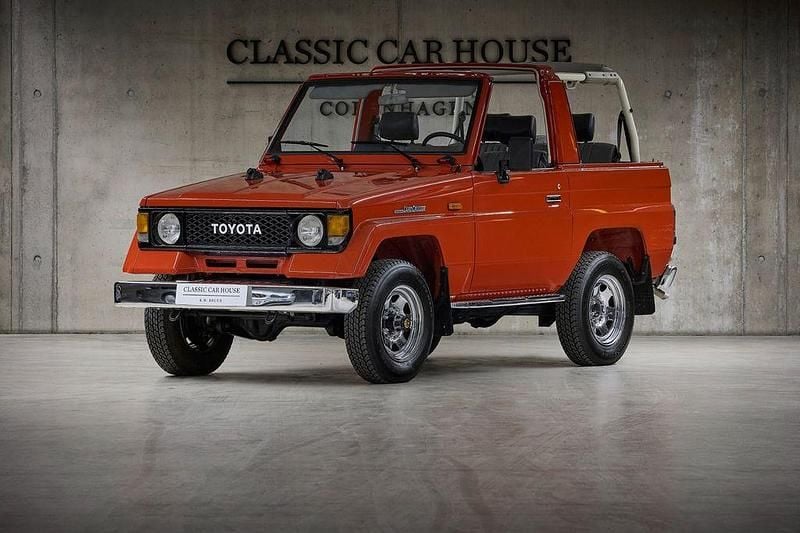 Rot Gebraucht 1989 Toyota Land Cruiser SUV | 44.000 € - Bild 1/4