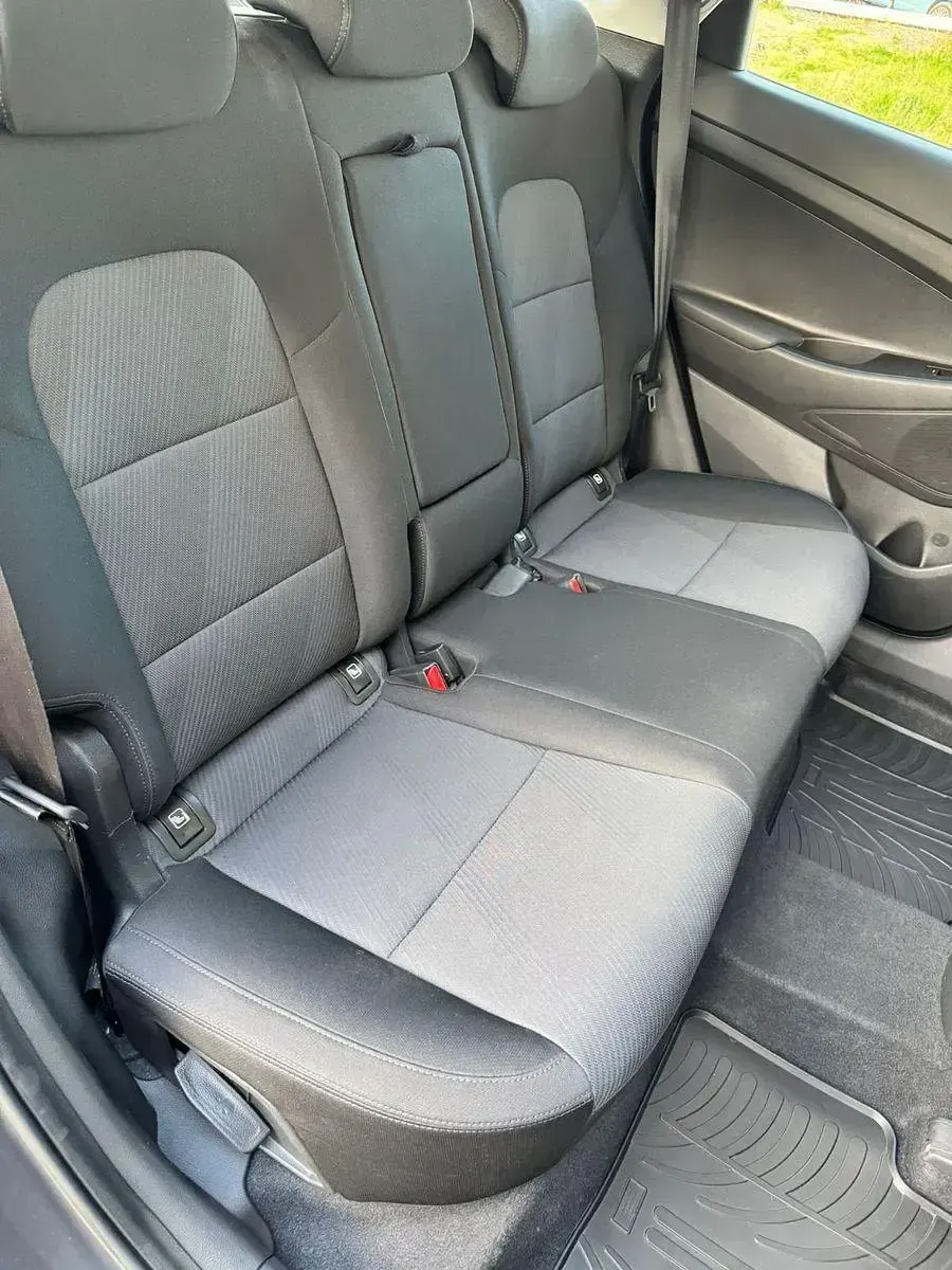 Gebraucht Hyundai Tucson Select 177 PS (130 kW) 2019 Grau SUV