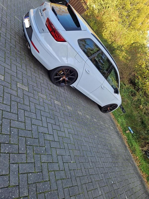 Gebraucht 2020 Cupra Leon Kombi | 22.999 € (Guter Preis) - Bild 1/4