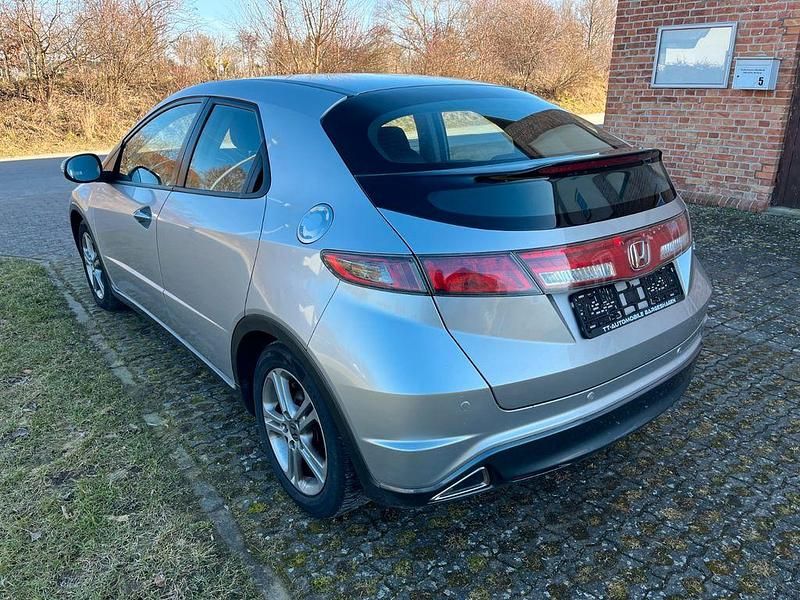 Gebraucht Honda Civic Sport 99 PS (72 kW) 2011 Silber Limousine