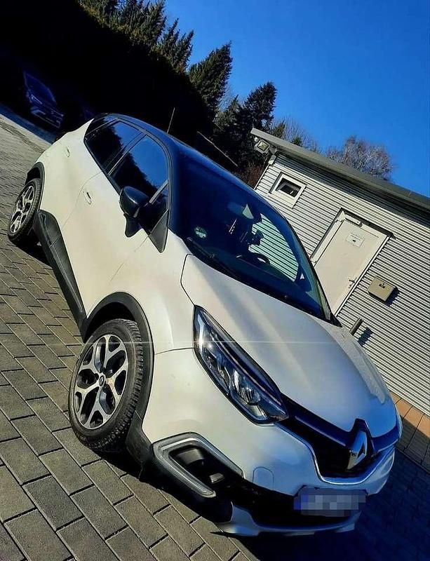 Weiß Gebraucht 2017 Renault Captur SUV | 9.500 € (Fairer Preis) - Bild 1/3