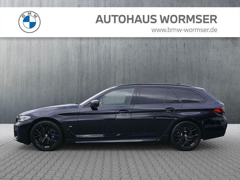 Gebraucht BMW 530 Performance 286 PS (210 kW) 2022 Schwarz Kombi