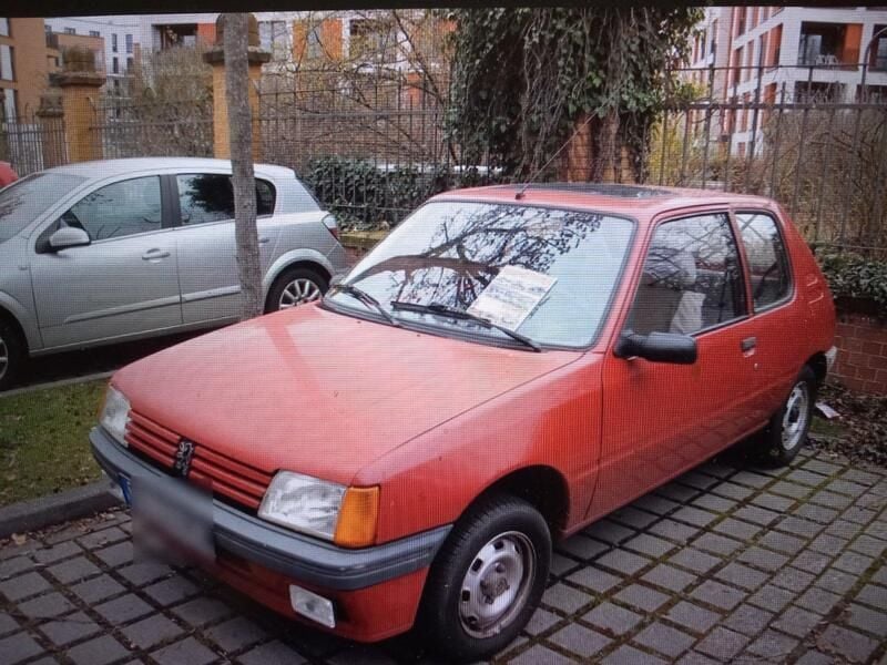 Rot Gebraucht 1988 Peugeot 205 Kleinwagen | 850 € - Bild 1/4