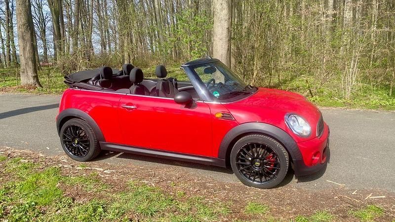 Gebraucht Mini One Cabriolet 98 PS (72 kW) 2013 Rot Cabrio