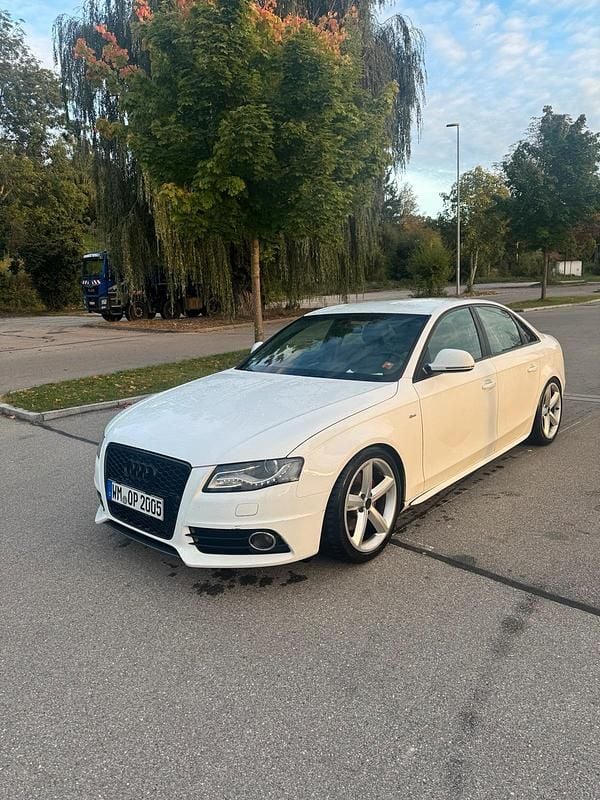 Weiß Gebraucht 2010 Audi A4 Ambiente Limousine | 7.600 € (Fairer Preis) - Bild 1/4