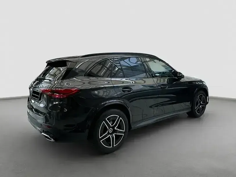 Gebraucht Mercedes GLC220 AMG line 197 PS (144 kW) 2025 Grau SUV