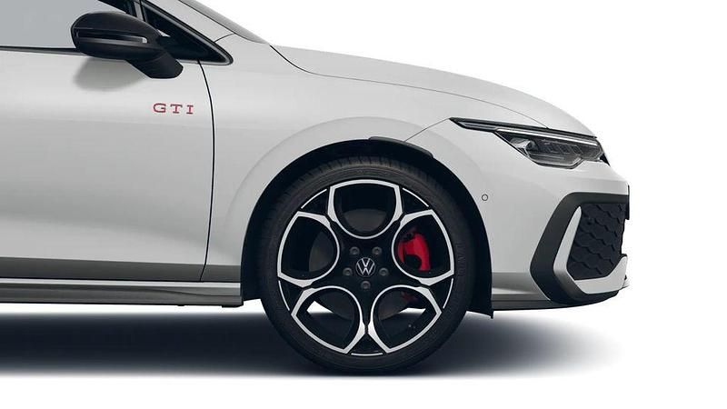 Gebraucht VW Golf VIII Style 265 PS (194 kW) 2025 Weiß Limousine