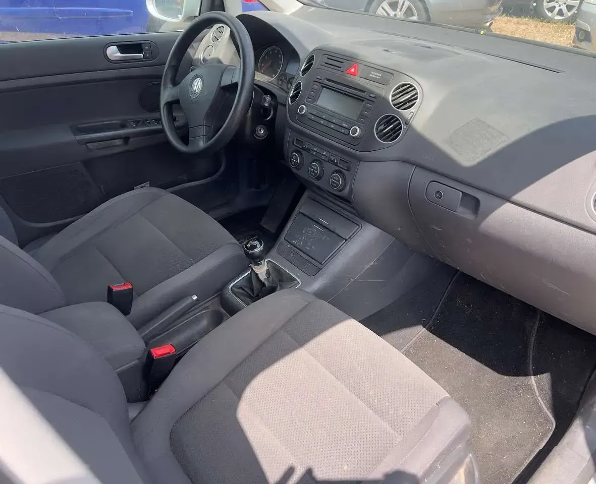 Gebraucht VW Golf IV Comfortline 102 PS (75 kW) 2006 Reflexsilber metallic Kleinwagen
