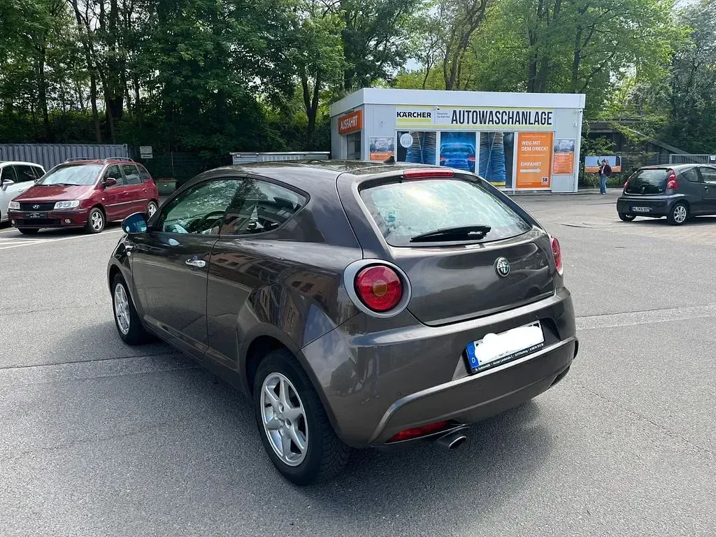 Gebraucht Alfa Romeo MiTo 95 PS (69 kW) 2013 Braun Kleinwagen
