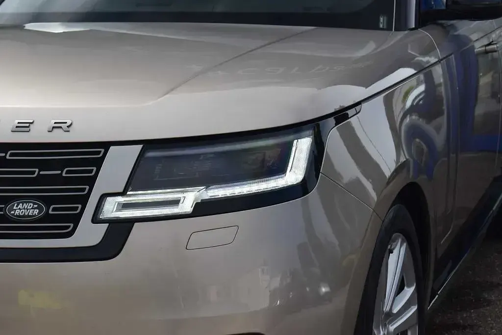 Second-hand Land Rover Range Rover HSE 351 CP (258 kW) 2023 Bej SUV