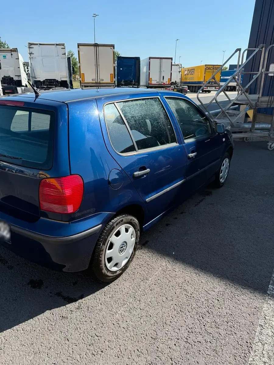 Gebraucht VW Polo 40 PS (29 kW) 2000 Blau Kleinwagen