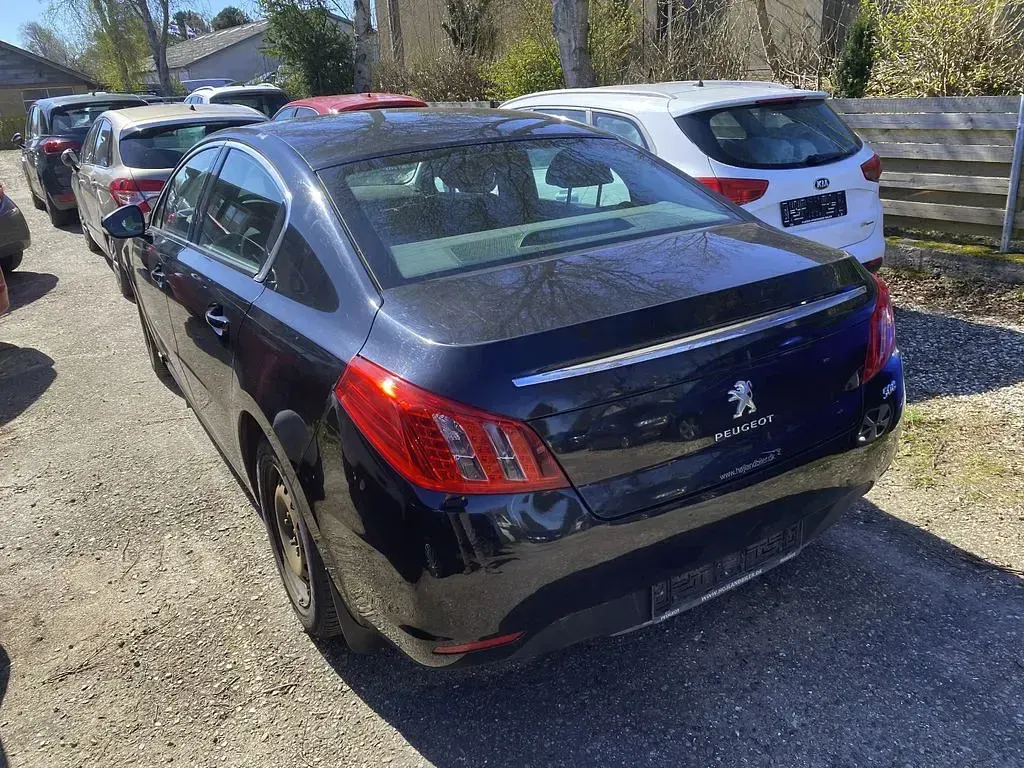 Gebraucht Peugeot 508 Active 163 PS (119 kW) 2011 Schwarz Limousine