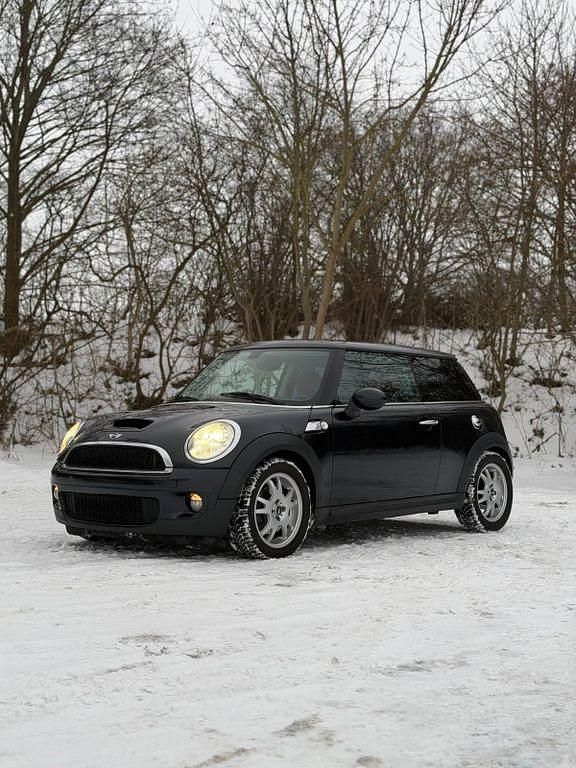 Gebraucht Mini Cooper S 174 PS (127 kW) 2007 Schwarz Kleinwagen