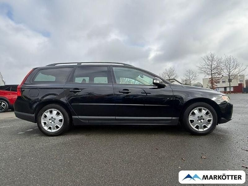 Gebraucht Volvo V70 Kinetic 145 PS (106 kW) 2009 Schwarz Kombi