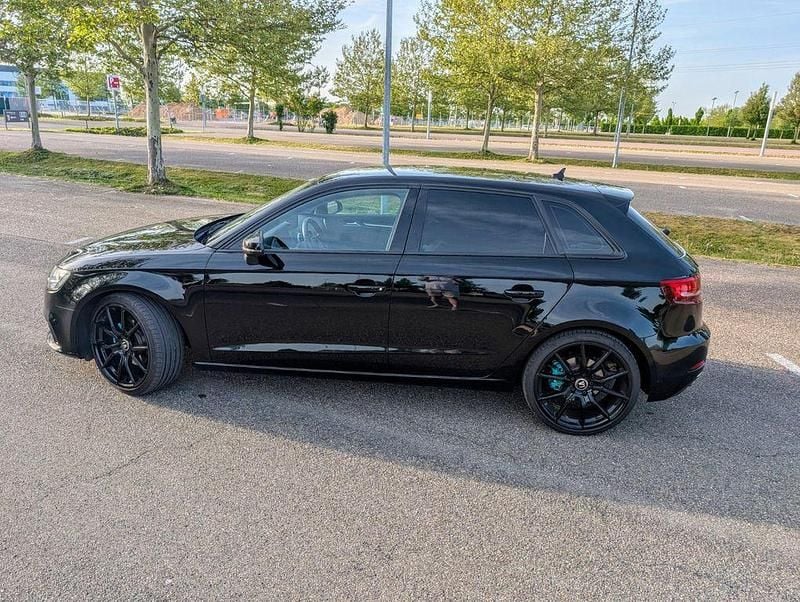 Gebraucht Audi A3 Business 150 PS (110 kW) 2017 Schwarz Limousine