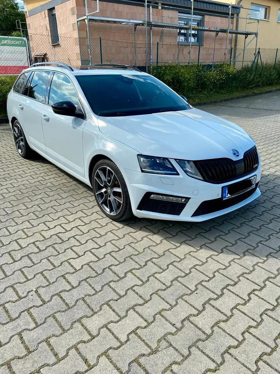 Gebraucht Skoda Octavia RS 230 PS (169 kW) 2017 Weiß Kombi