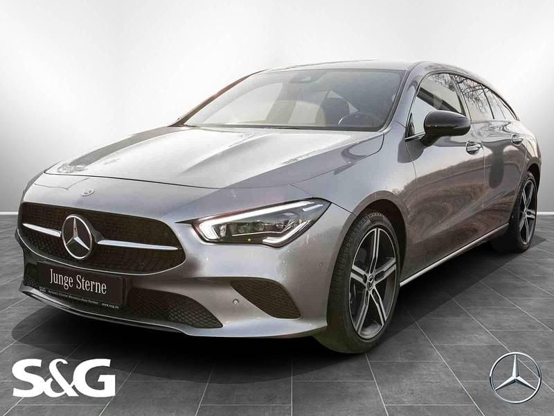 Gebraucht Mercedes CLA180 Shooting Brake Progressive 116 PS (85 kW) 2020 Kombi