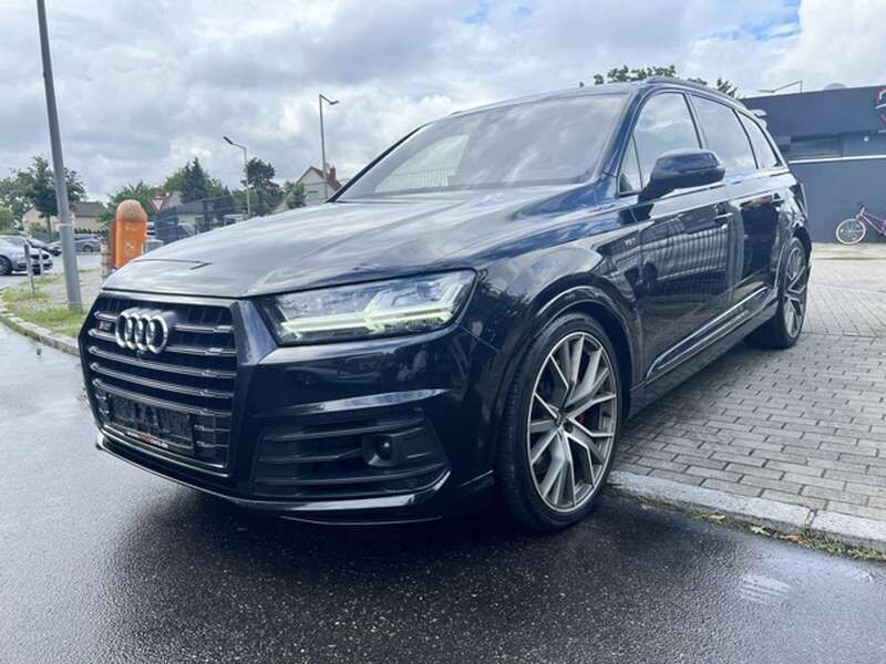 Orcaschwarz Gebraucht 2016 Audi SQ7 Sport SUV | 39.900 € (Teuer) - Bild 1/4