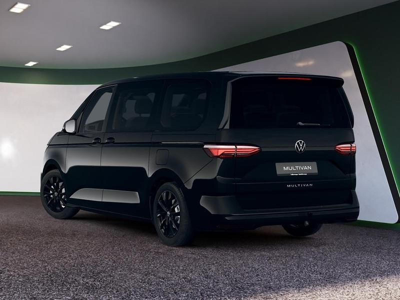 Gebraucht VW Multivan Life 150 PS (110 kW) 2026 Schwarz / deep black Van / Kleinbus