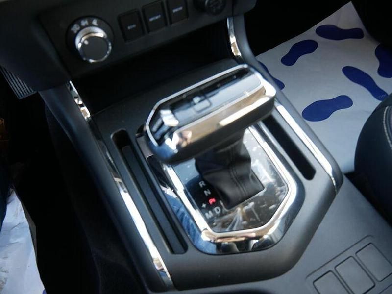 Gebraucht DFSK Forthing 4 2026 Schwarz SUV