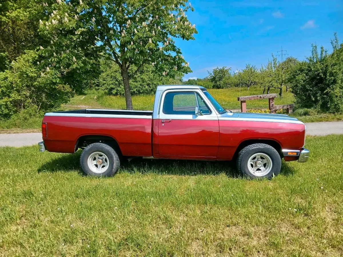 Gebraucht Dodge Ram 185 PS (136 kW) 1986 Andere farben Pickup