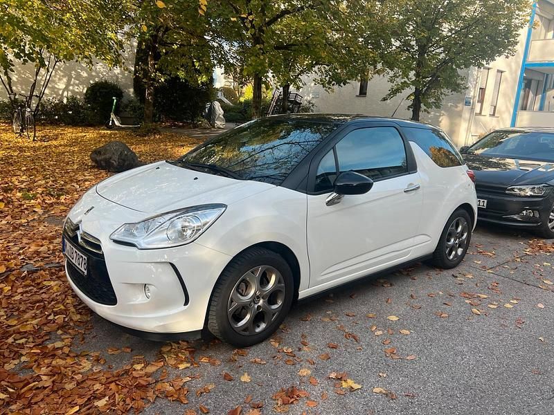 Weiß Gebraucht 2010 Citroën DS3 Kleinwagen | 4.600 € (Guter Preis) - Bild 1/4