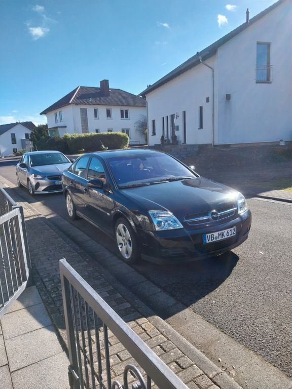 Gebraucht Opel Vectra GTS 122 PS (89 kW) 2004 Schwarz Limousine